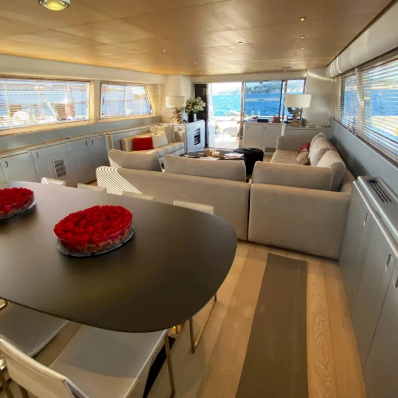 1995 Mondomarine 85 à louer (photo 8)