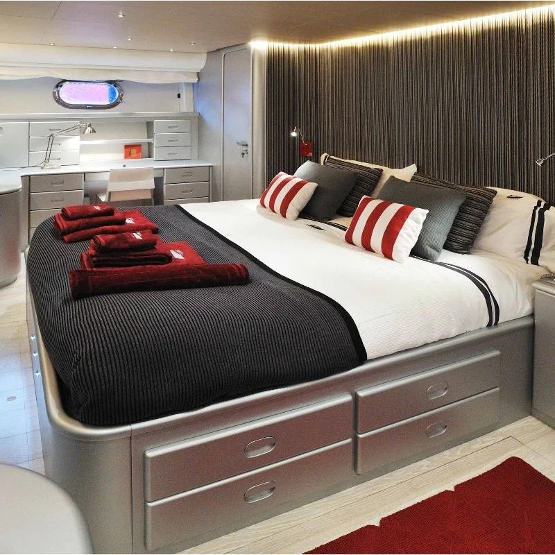 1995 Mondomarine 85 à louer (photo 11)