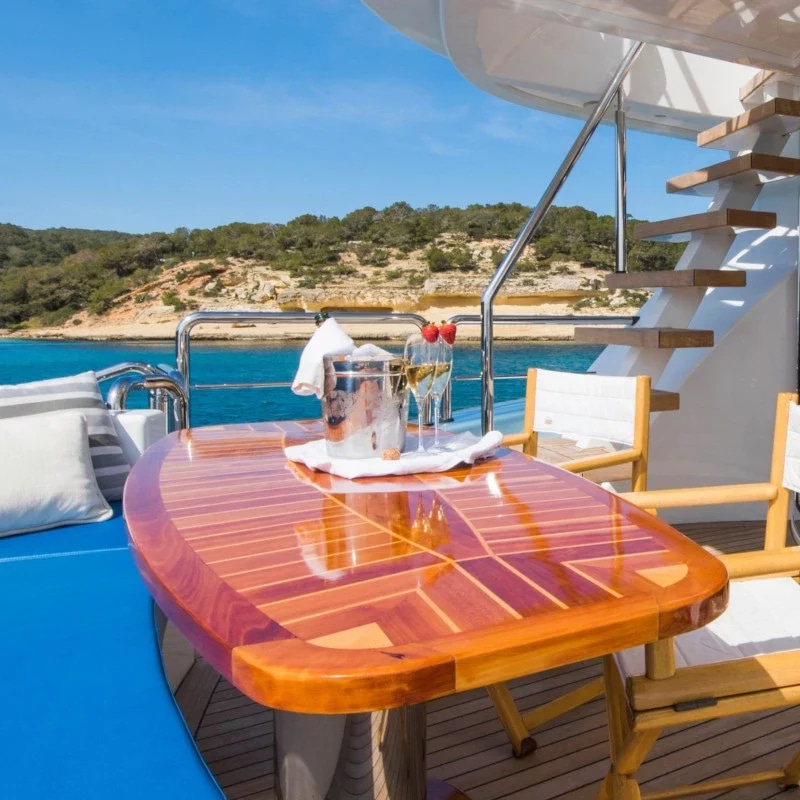 2005 Evolution Yachts Benita Blue te huur (photo 4)