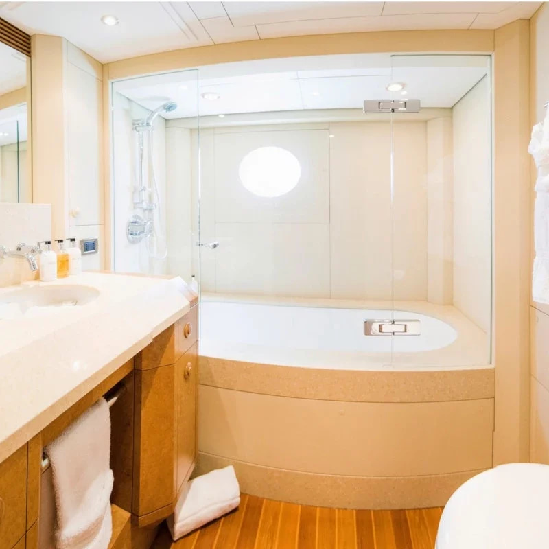2005 Evolution Yachts Benita Blue te huur (photo 9)