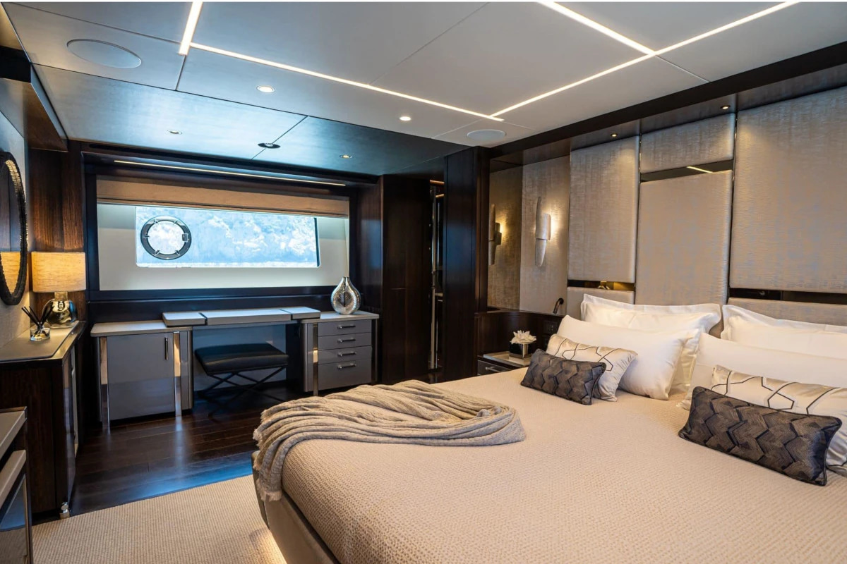 2021 Sunseeker 88 en alquiler (photo 14)