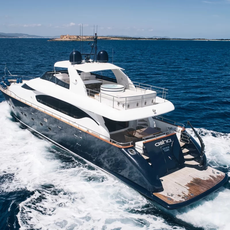 2006 Maiora 99 for charter (photo 3)