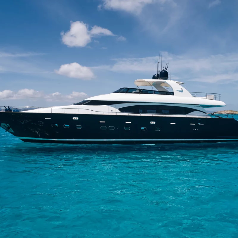 2006 Maiora 99 for charter (photo 5)
