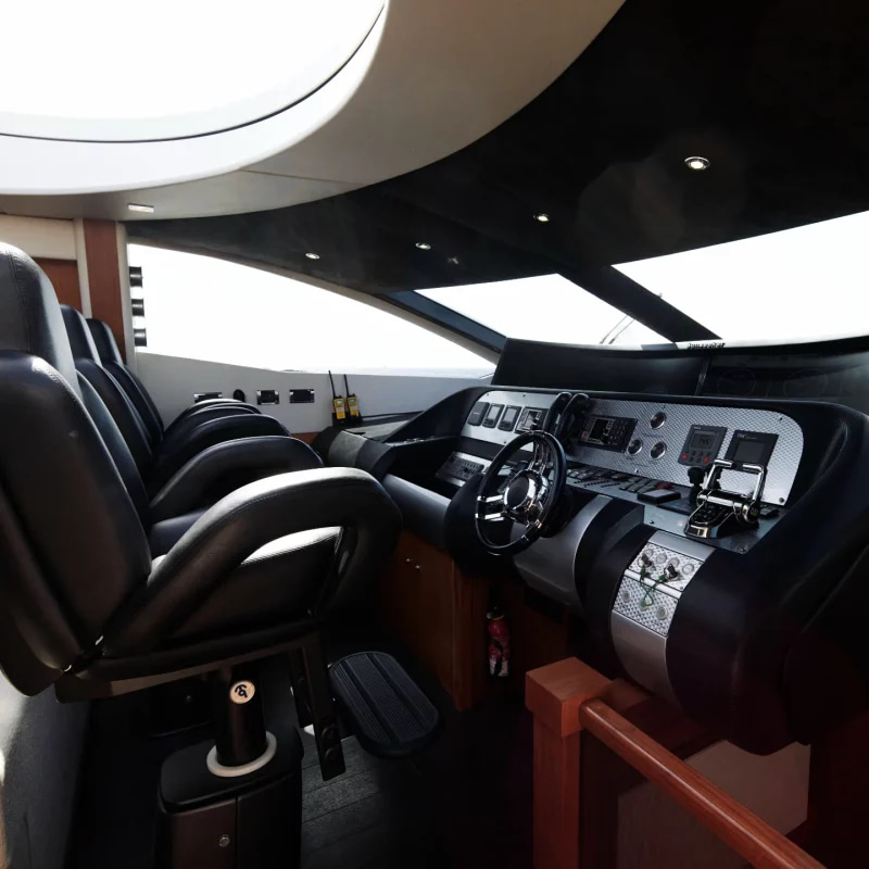 2007 Sunseeker Predator 92 en alquiler (photo 9)