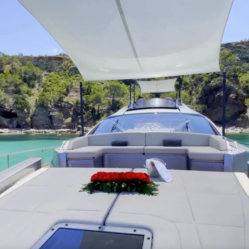 2019 Pershing 8X en alquiler (photo 49)