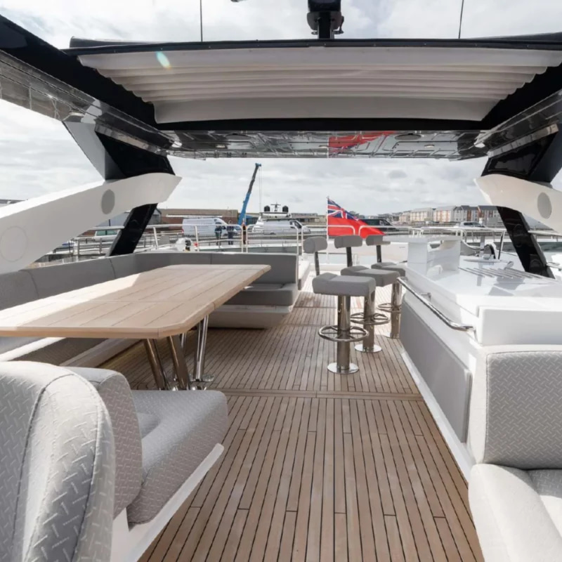 2020 Sunseeker 86 zu chartern (photo 9)