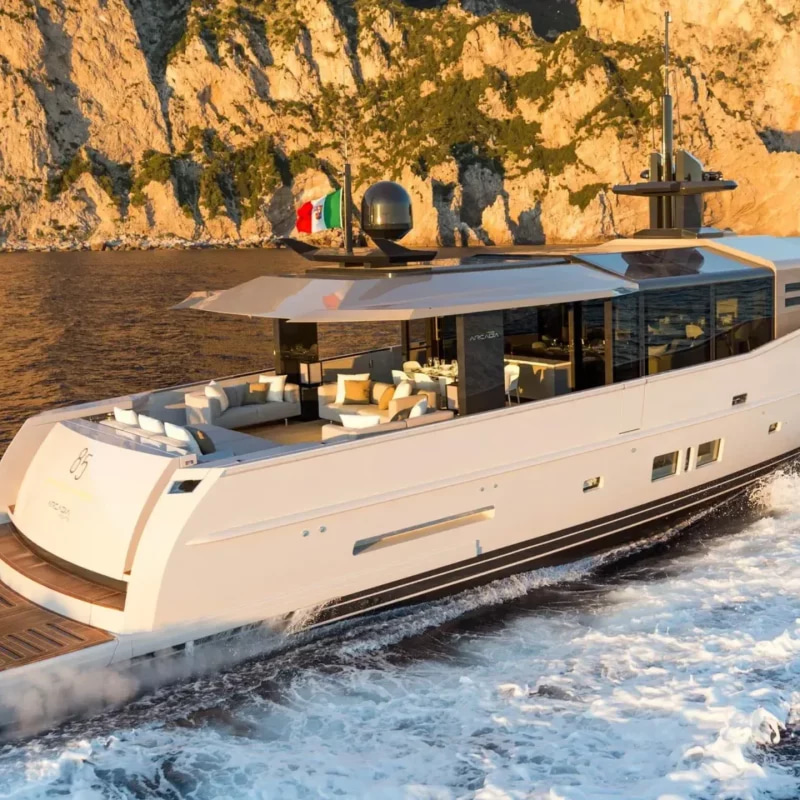 2011 Arcadia 85 zu chartern (photo 2)
