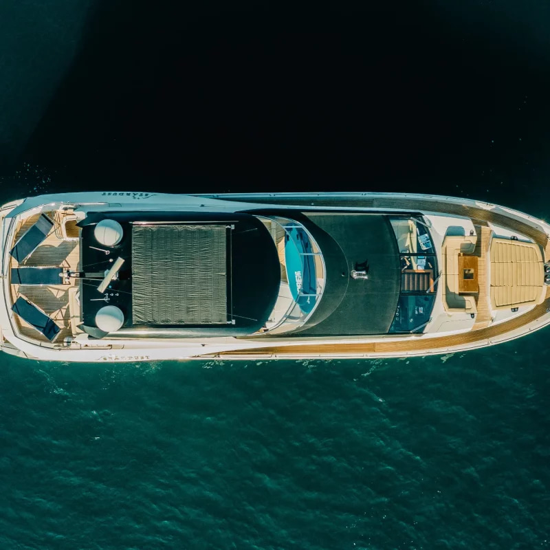 2015 Sunseeker 86 Fly na czarter (photo 9)