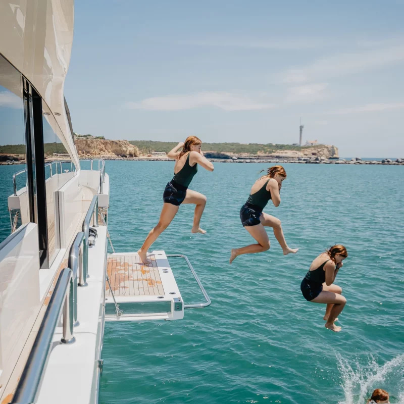 2015 Sunseeker 86 Fly na czarter (photo 12)