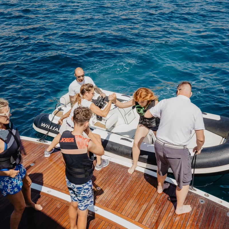 2015 Sunseeker 86 Fly na czarter (photo 14)