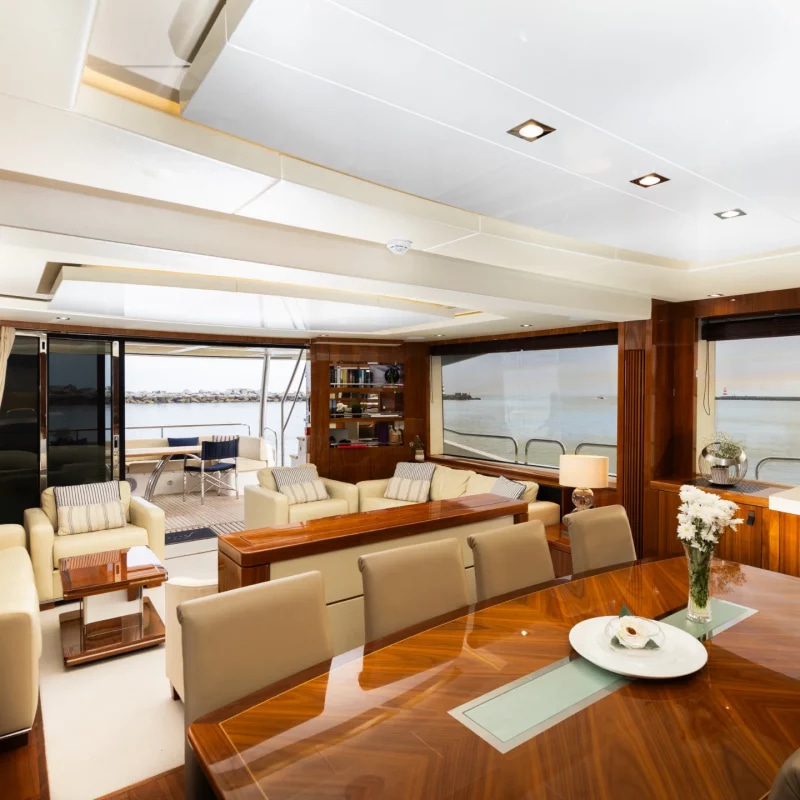 2015 Sunseeker 86 Fly na czarter (photo 36)