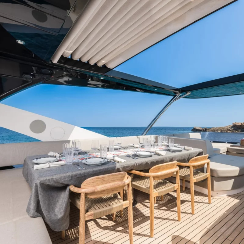 2021 Sunseeker 76 en alquiler (photo 10)