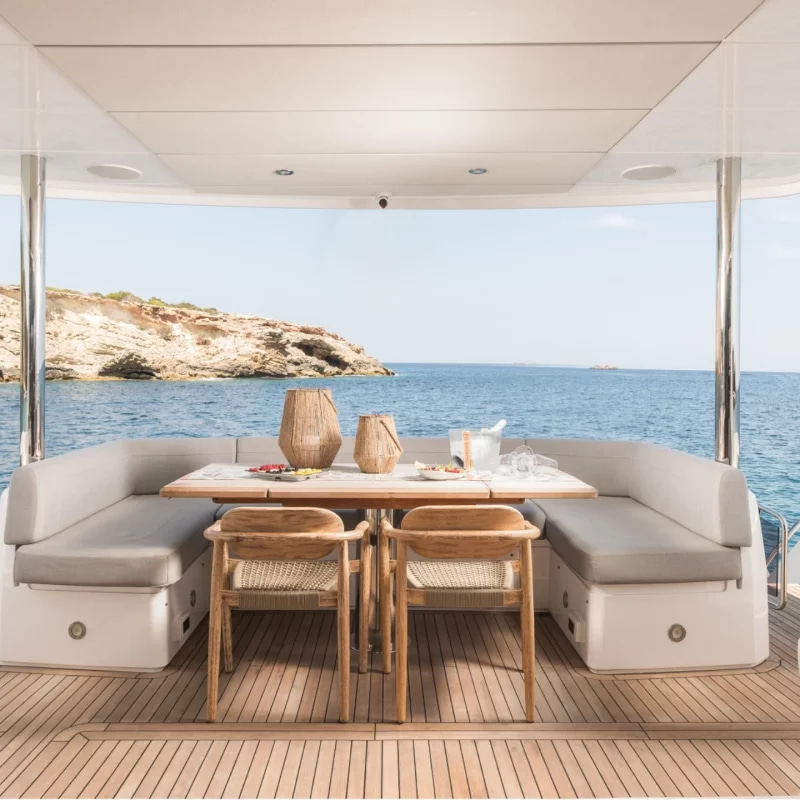 2021 Sunseeker 76 en alquiler (photo 11)