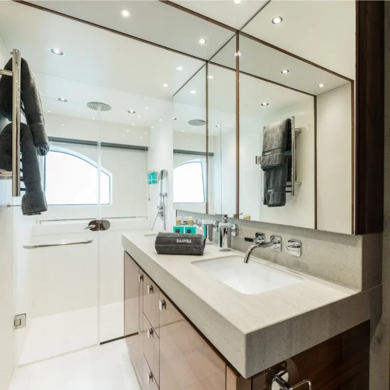 2021 Sunseeker 76 en alquiler (photo 19)