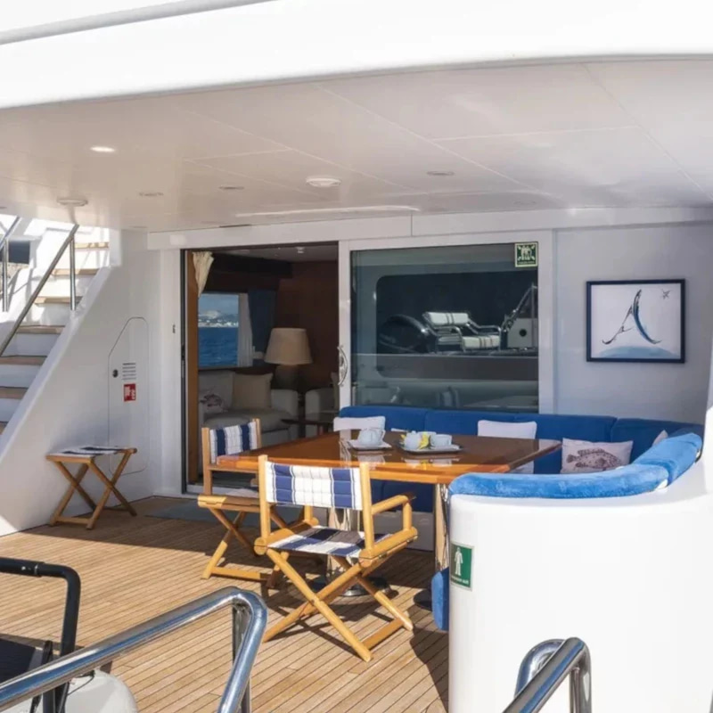 2000 Heesen 35 zu chartern (photo 2)