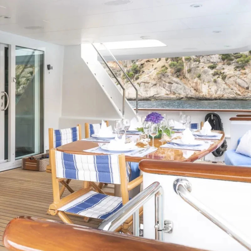 2000 Heesen 35 zu chartern (photo 4)
