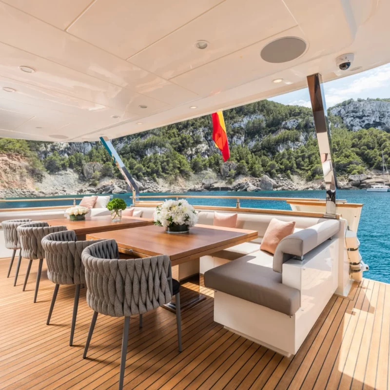 2005 Astondoa 102 GLX zu chartern (photo 8)