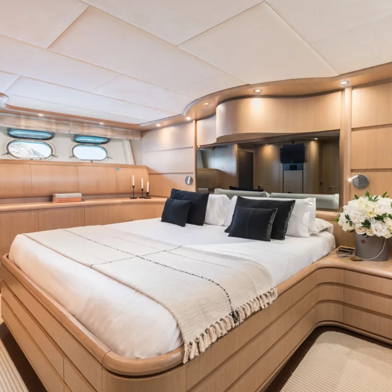 2005 Astondoa 102 GLX zu chartern (photo 13)