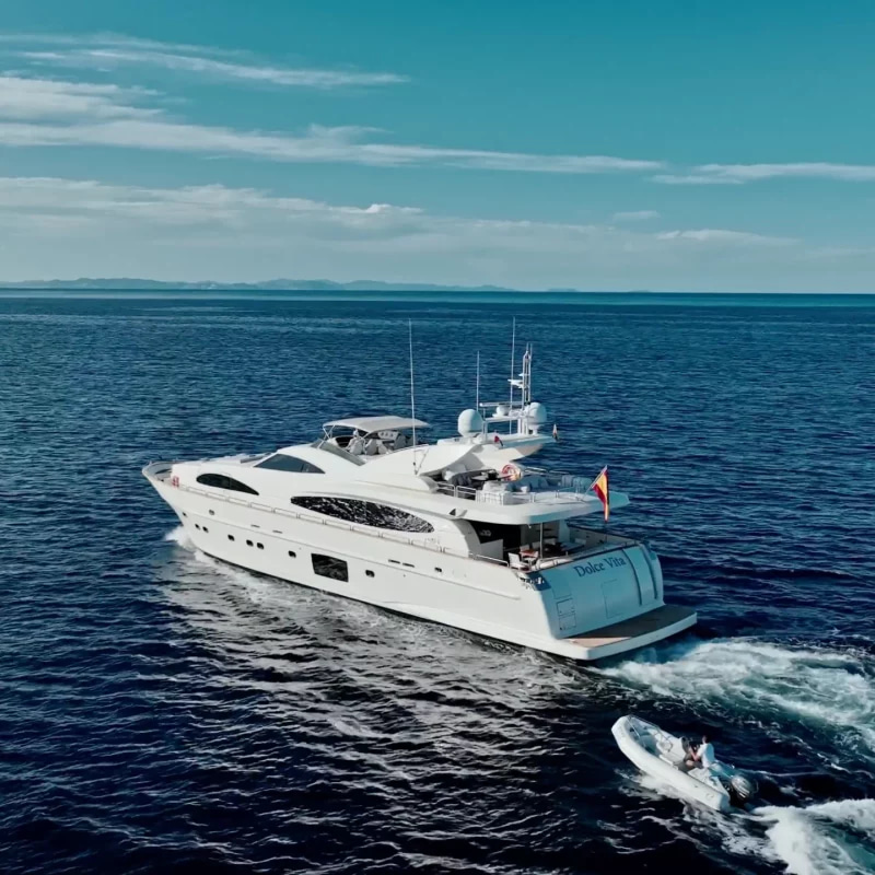 2007 Astondoa 102 GLX en alquiler (photo 7)