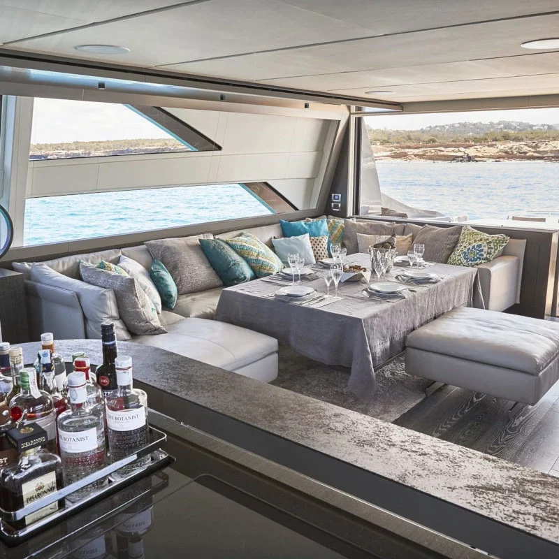 2019 Pershing 9X à louer (photo 5)