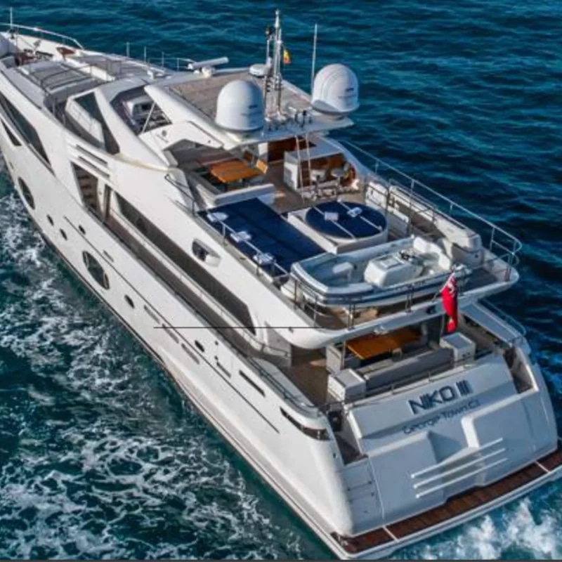 2012 Ferretti Custom Line 100 na czarter (photo 6)