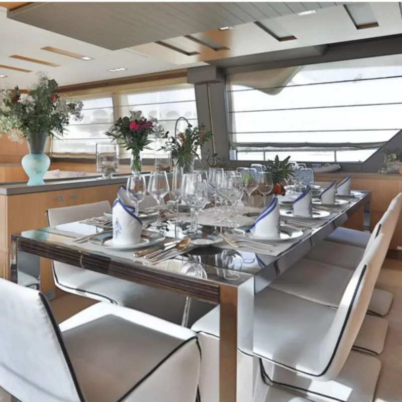 2012 Ferretti Custom Line 100 na czarter (photo 20)
