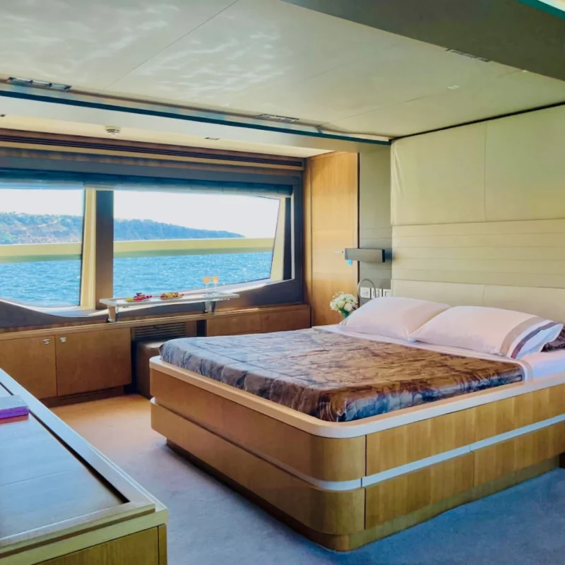 2012 Ferretti Custom Line 100 na czarter (photo 48)