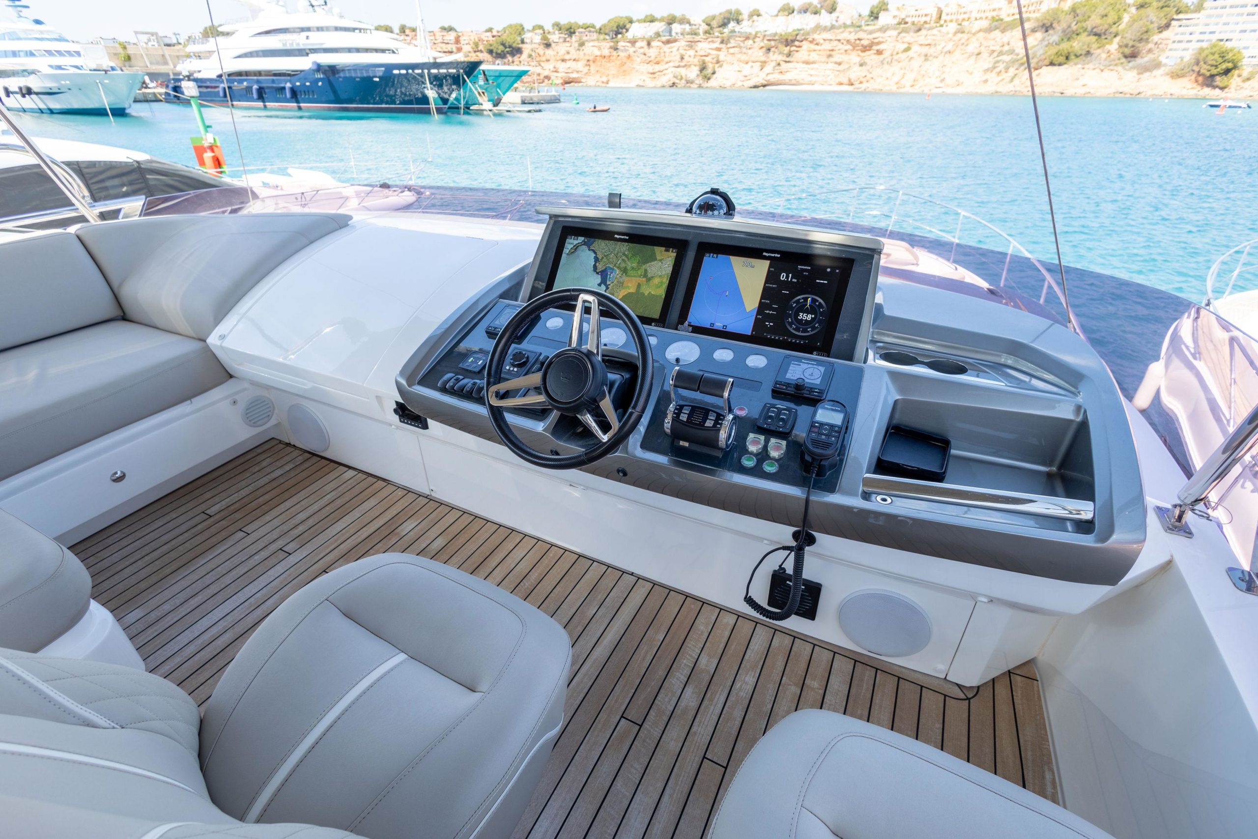 2022 Princess Yachts S66 in vendita (photo 24)