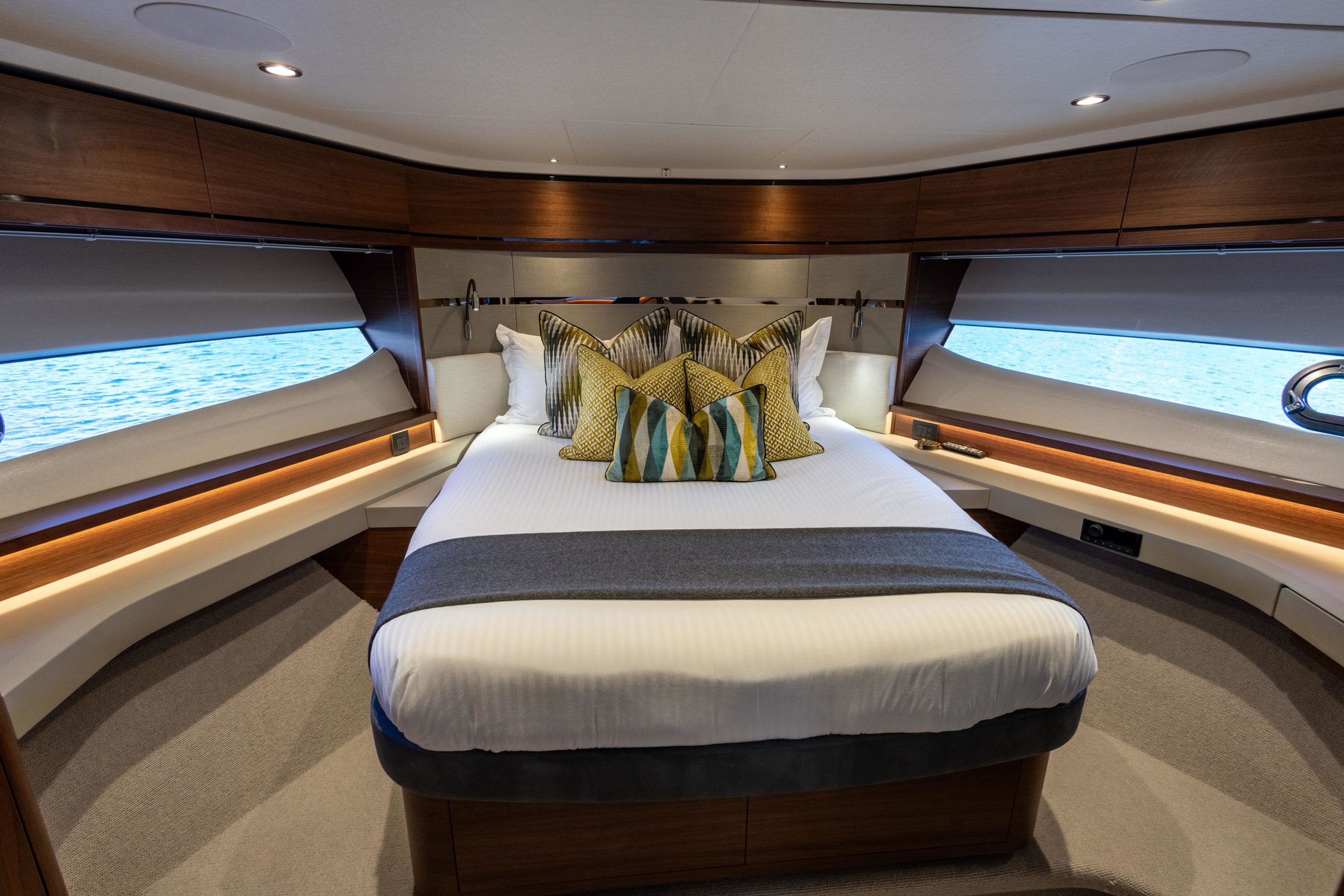 2022 Princess Yachts S66 in vendita (photo 33)