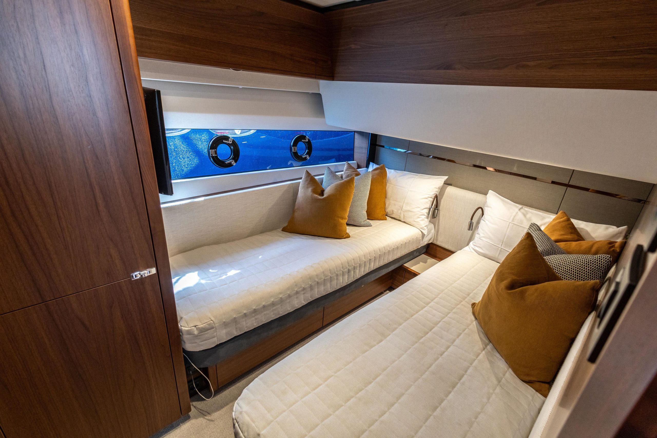 2022 Princess Yachts S66 in vendita (photo 37)
