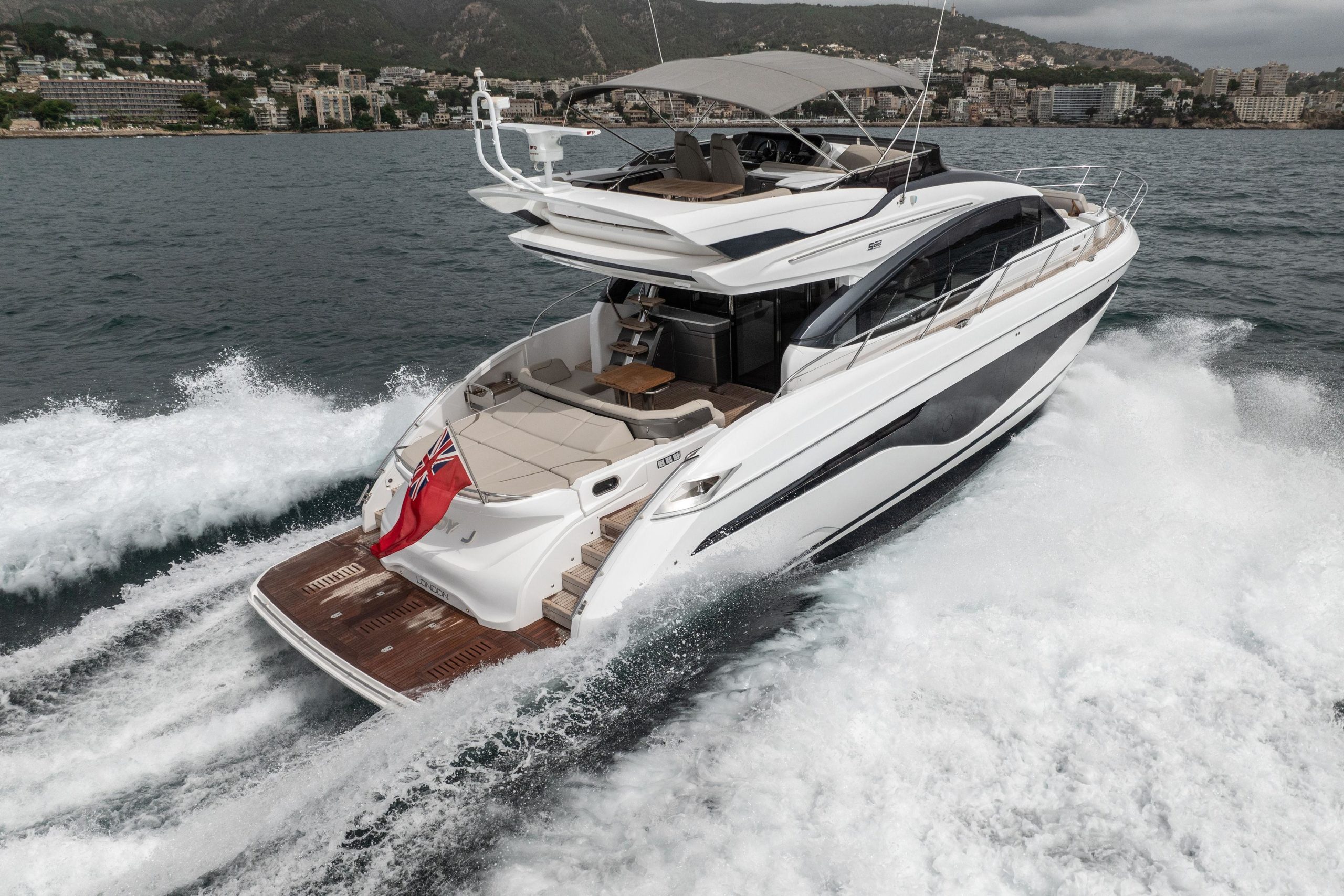 2023 Princess Yachts S62 for sale (photo 5)