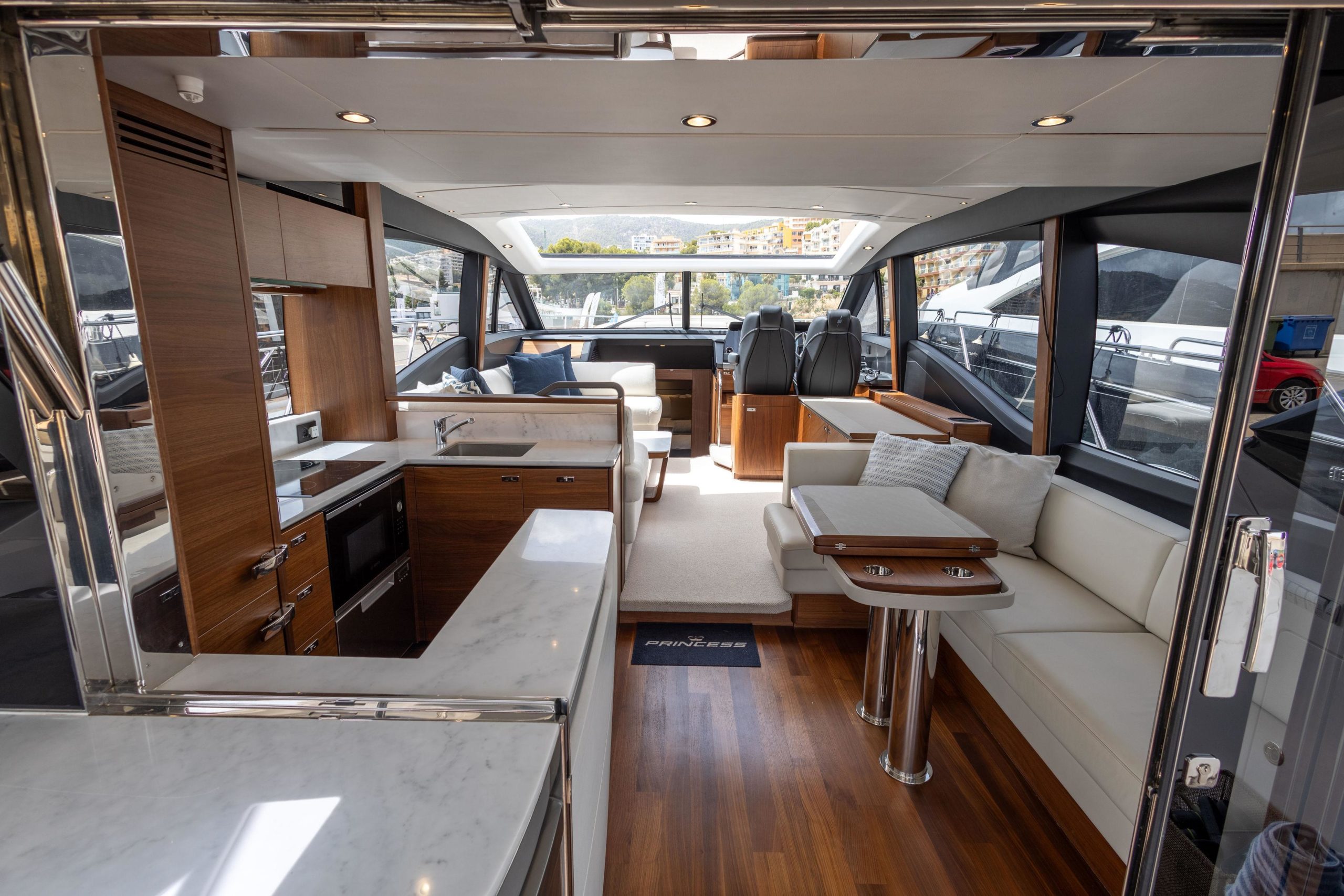 2023 Princess Yachts S62 for sale (photo 22)