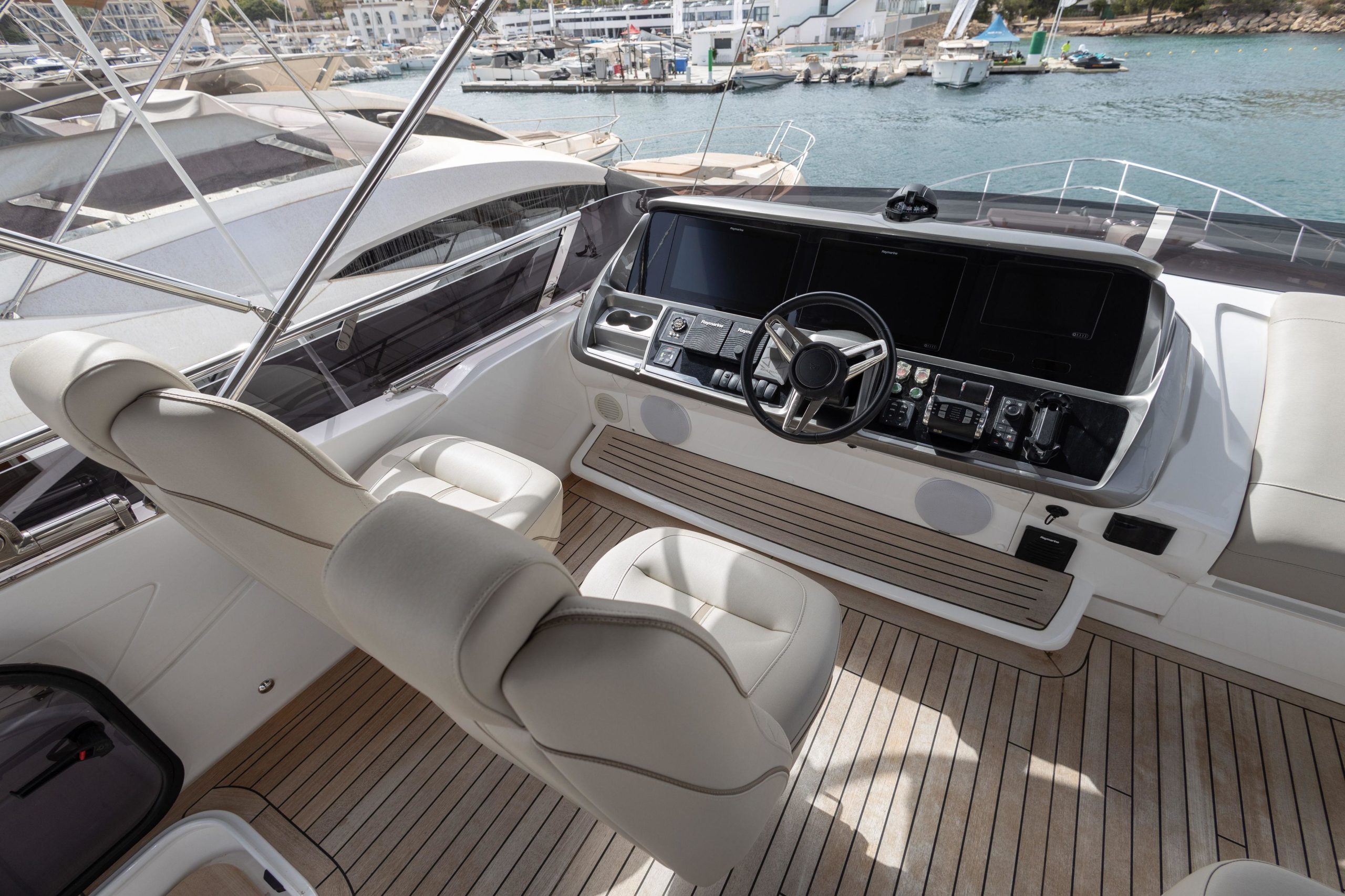 2023 Princess Yachts S62 for sale (photo 42)