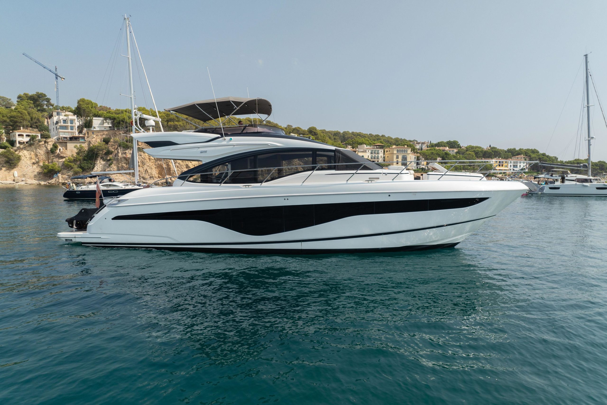 2021 Princess Yachts S62 for sale (photo 11)