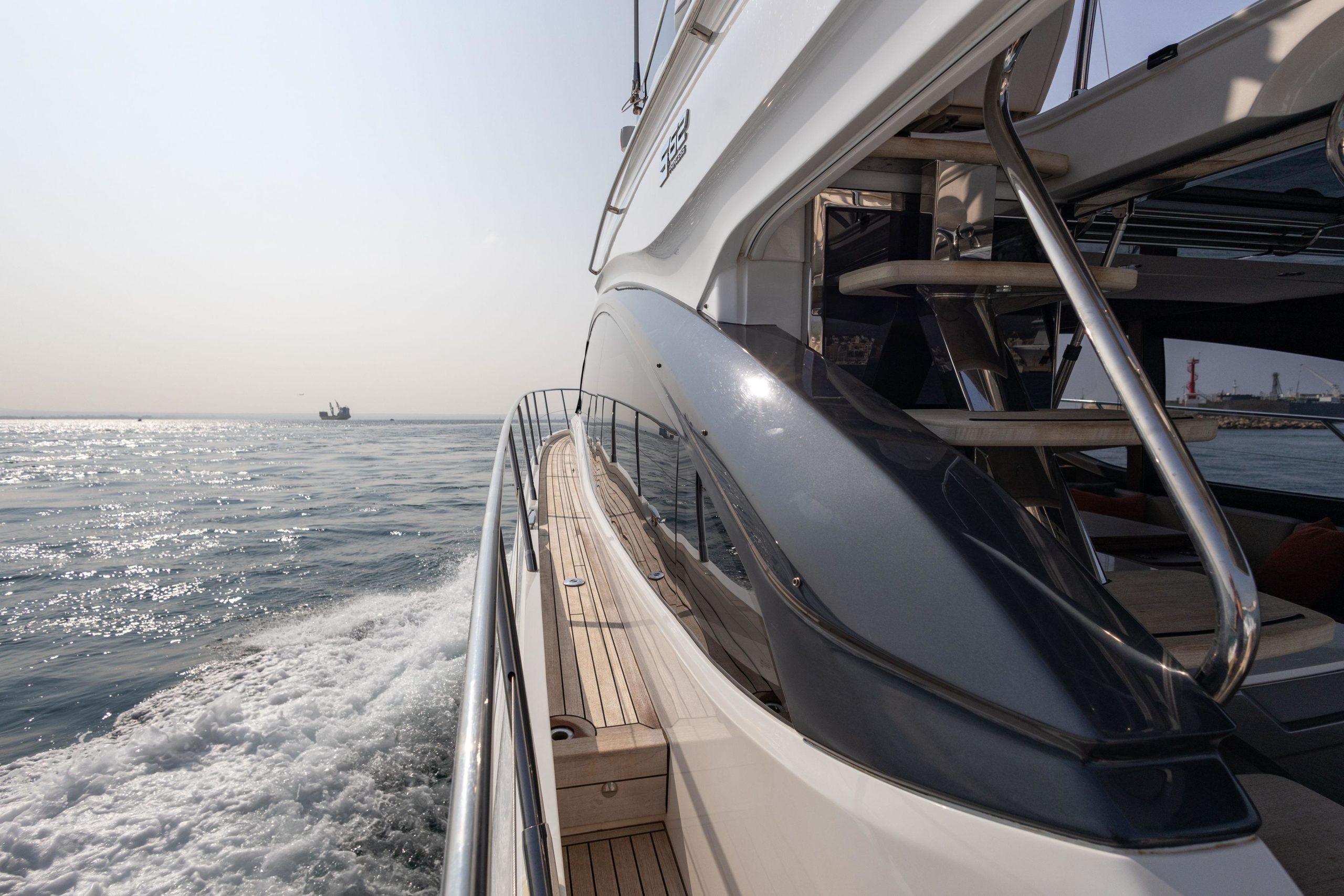 2021 Princess Yachts S62 for sale (photo 14)