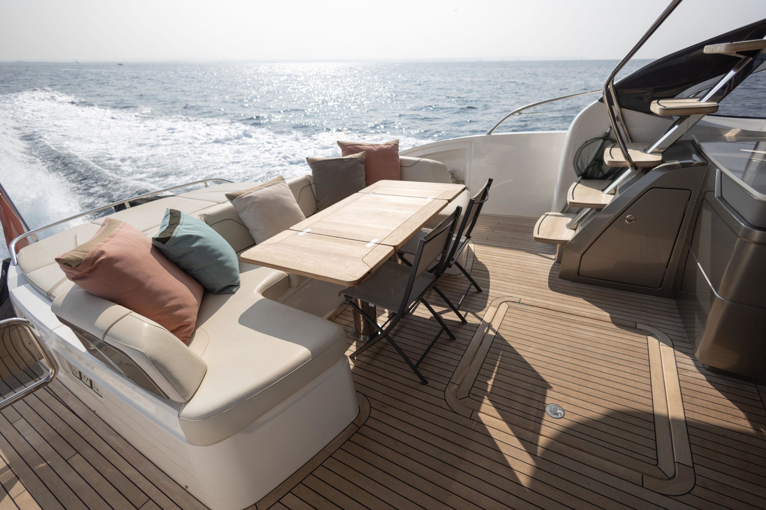 2021 Princess Yachts S62 for sale (photo 18)