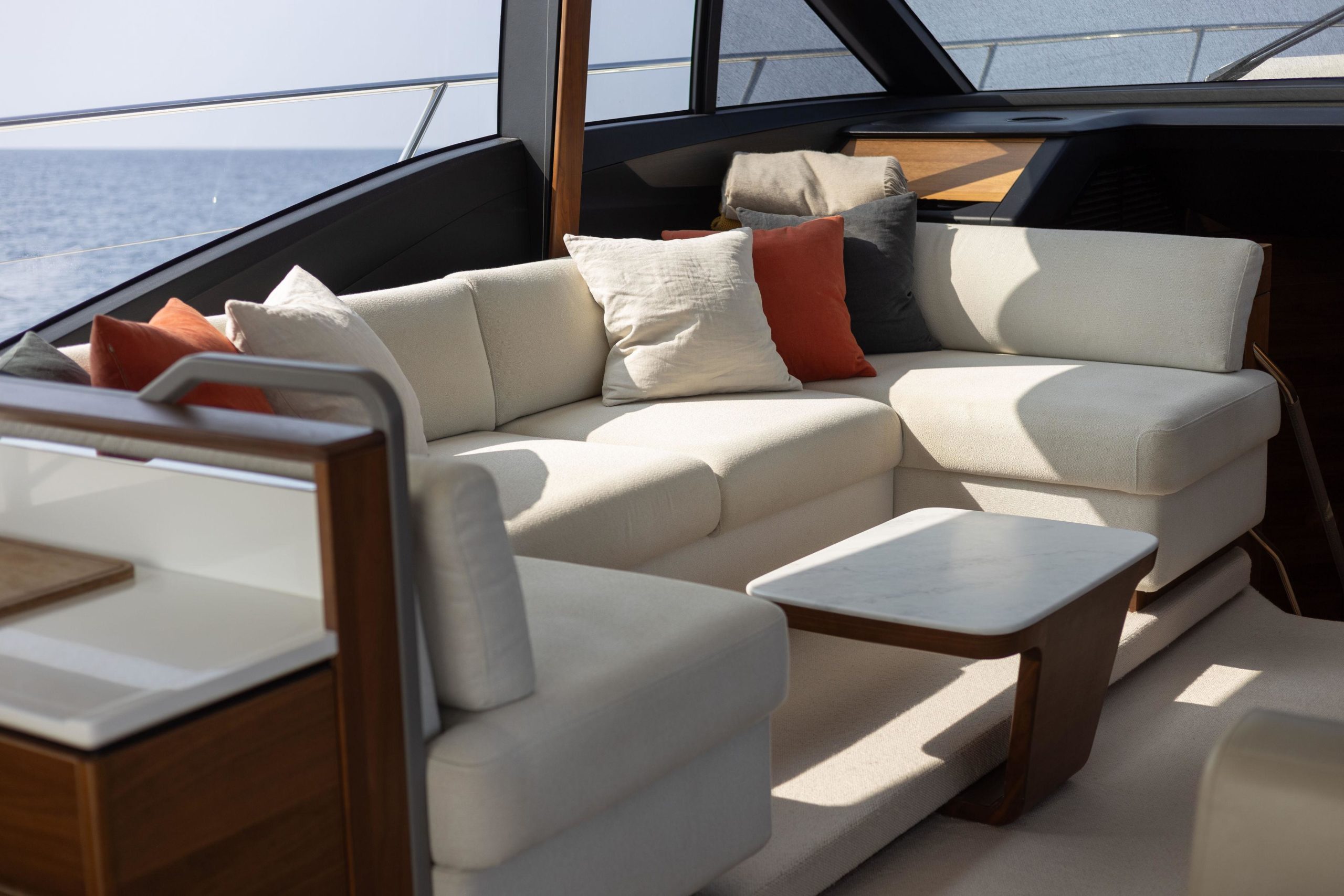 2021 Princess Yachts S62 for sale (photo 19)