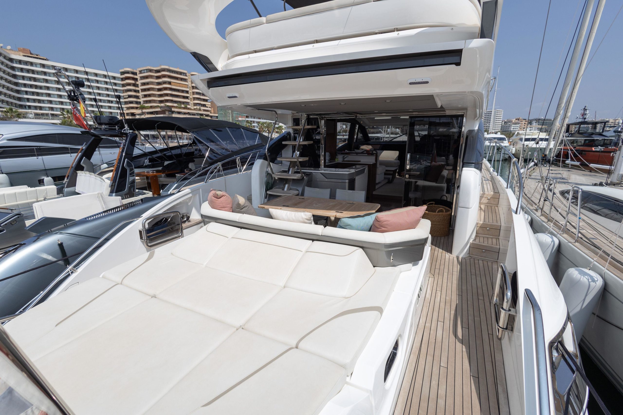 2021 Princess Yachts S62 for sale (photo 22)