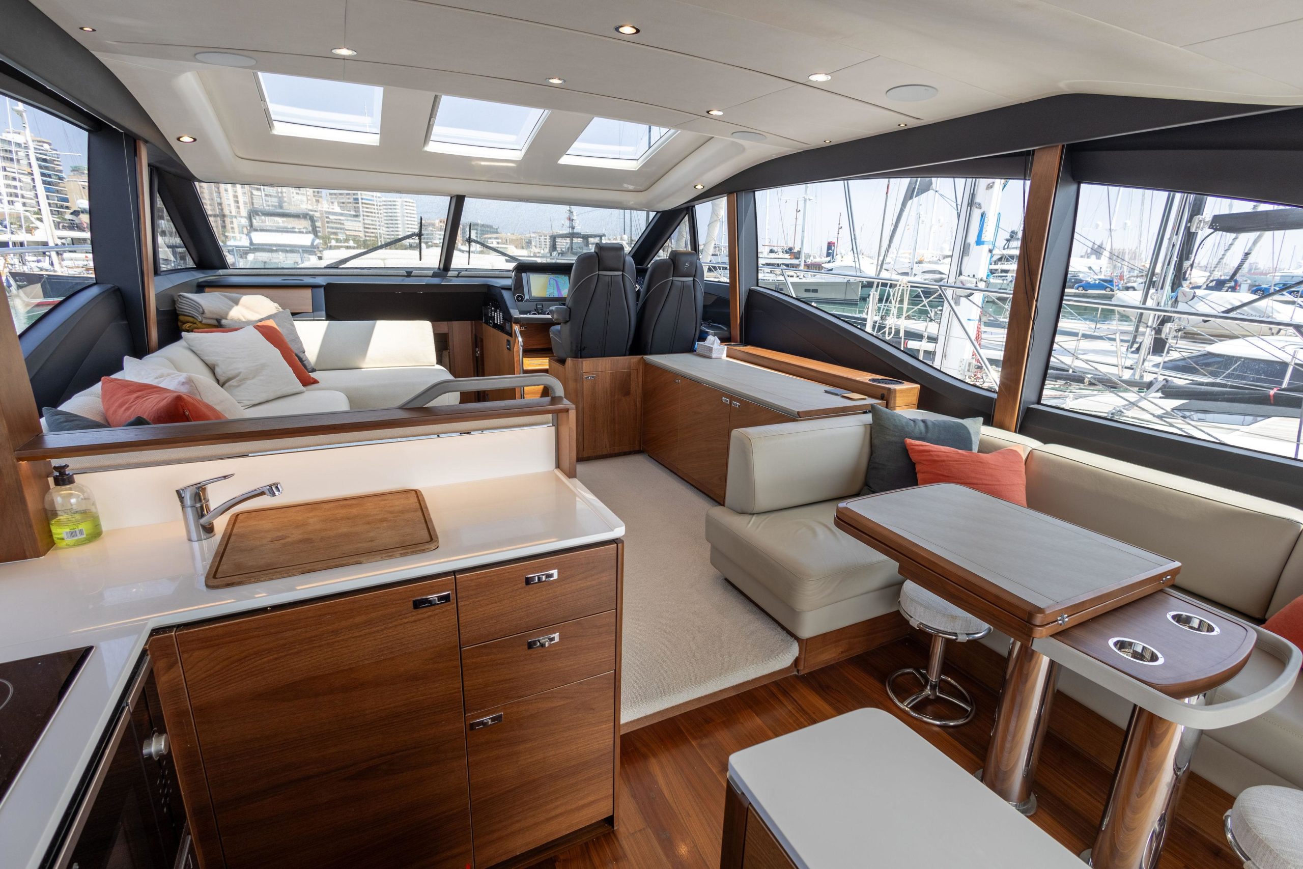2021 Princess Yachts S62 for sale (photo 24)