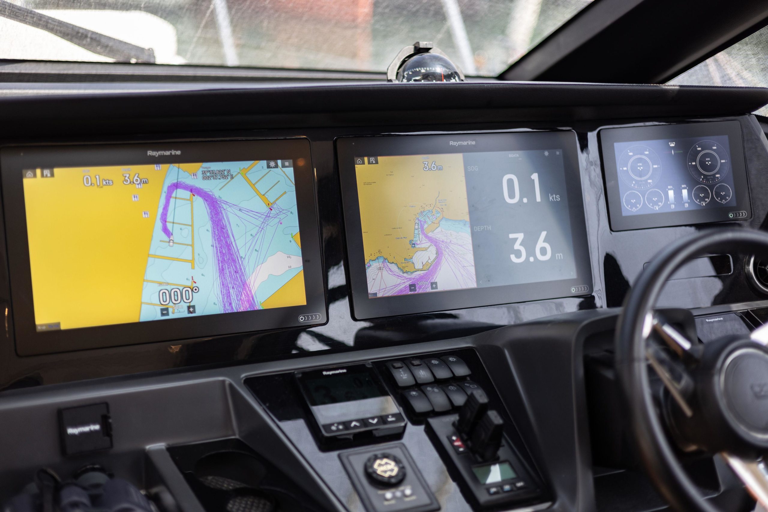 2021 Princess Yachts S62 for sale (photo 30)