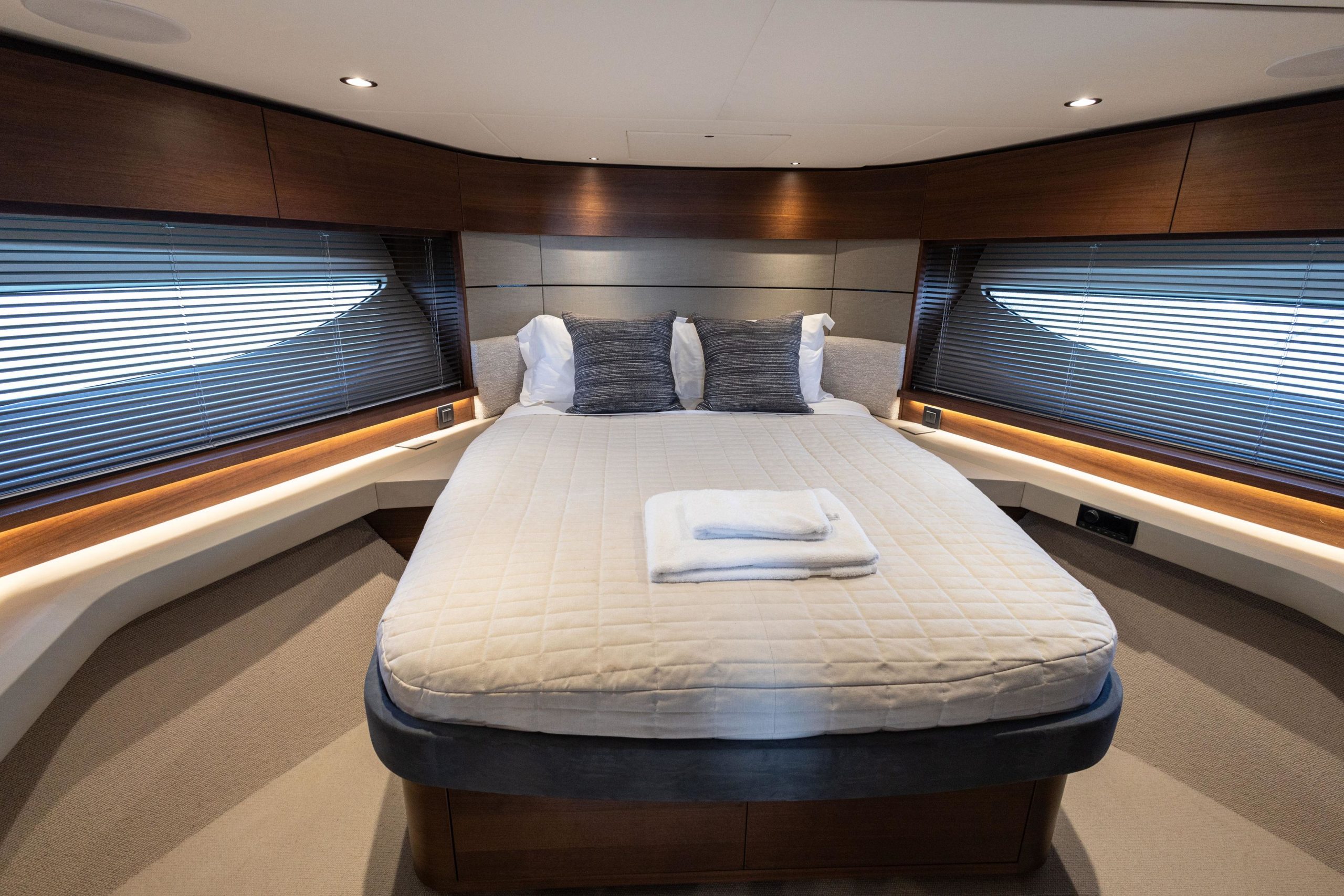 2021 Princess Yachts S62 for sale (photo 38)