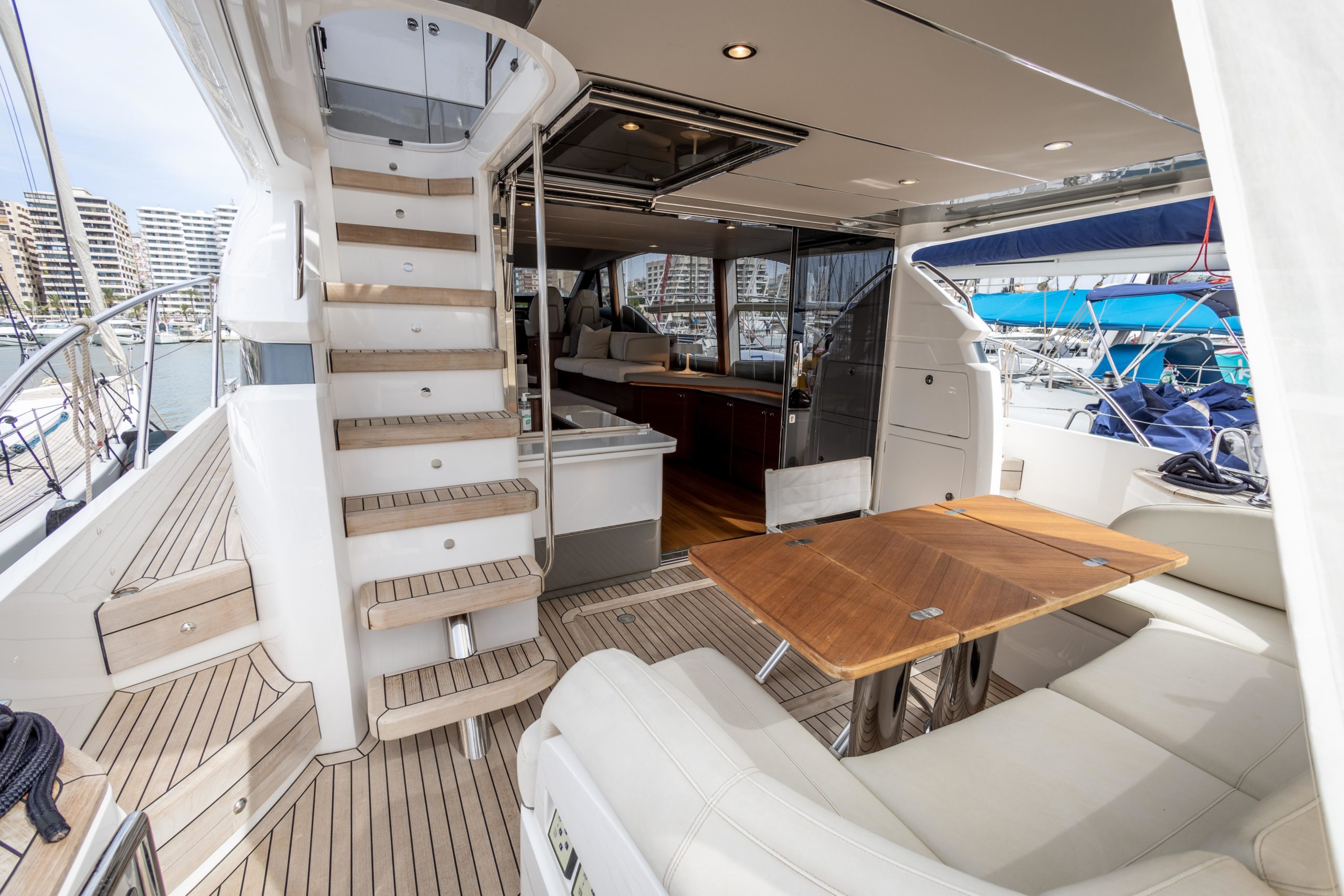 2019 Princess Yachts F55 zu verkaufen (photo 11)