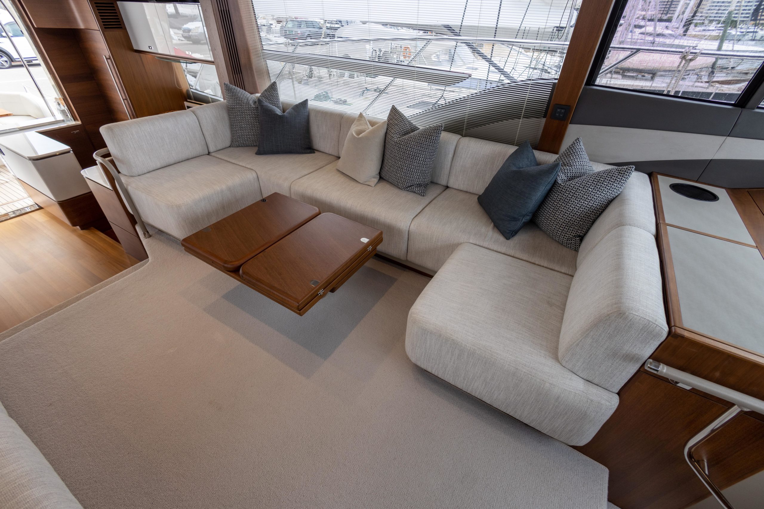 2019 Princess Yachts F55 zu verkaufen (photo 20)