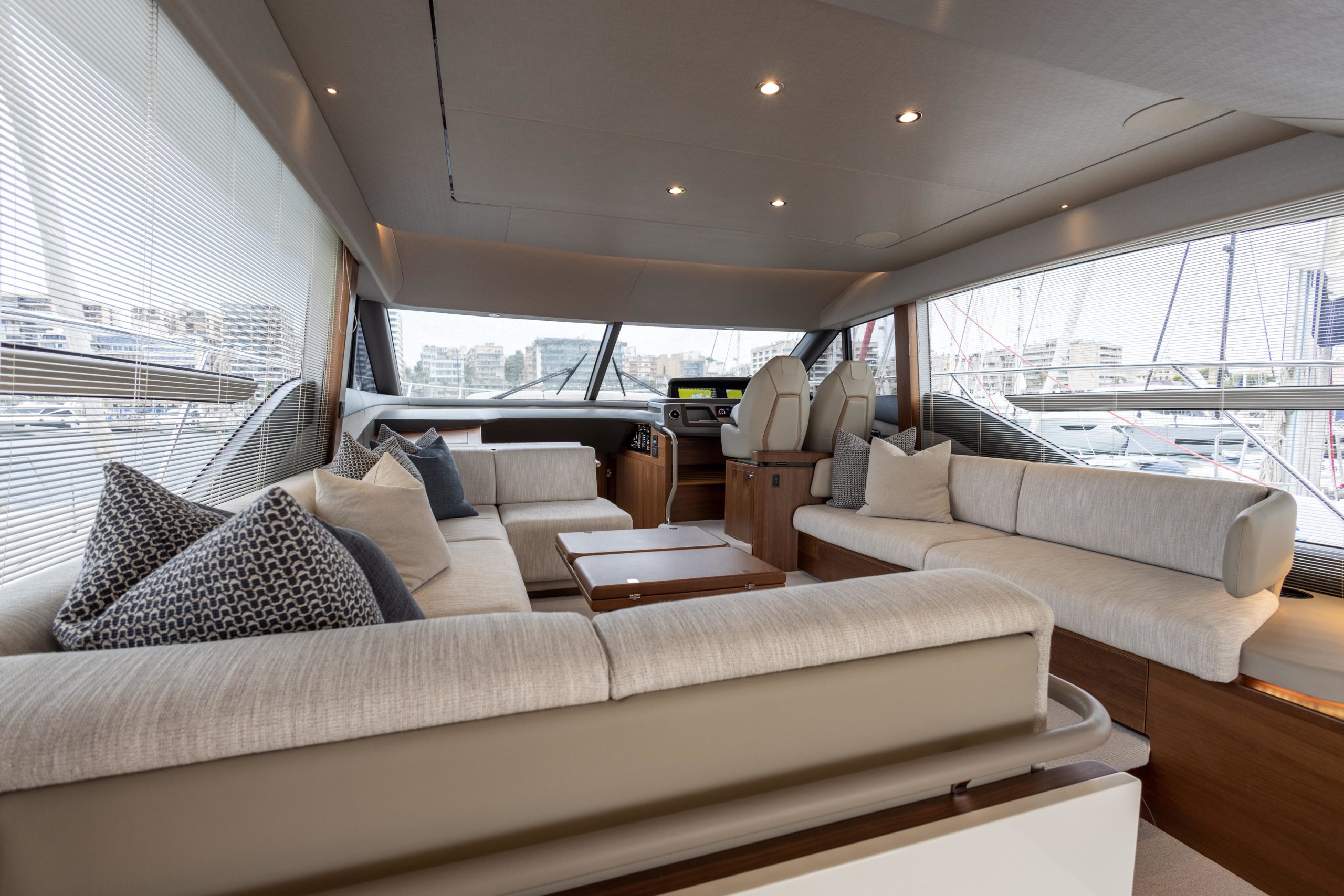 2019 Princess Yachts F55 zu verkaufen (photo 21)