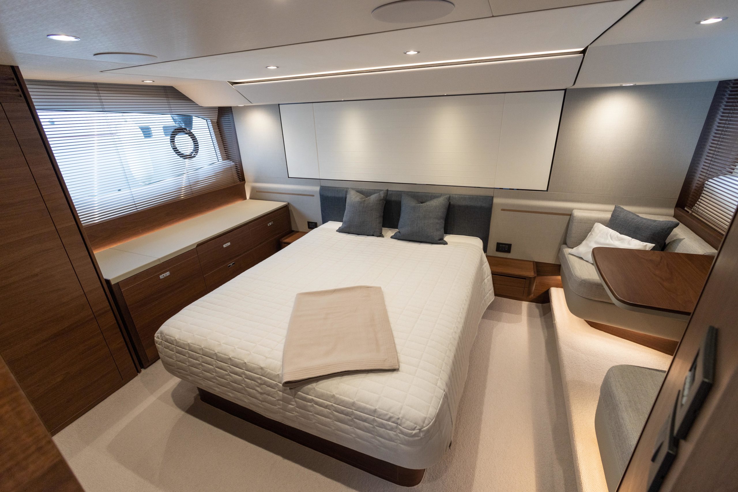 2019 Princess Yachts F55 zu verkaufen (photo 24)