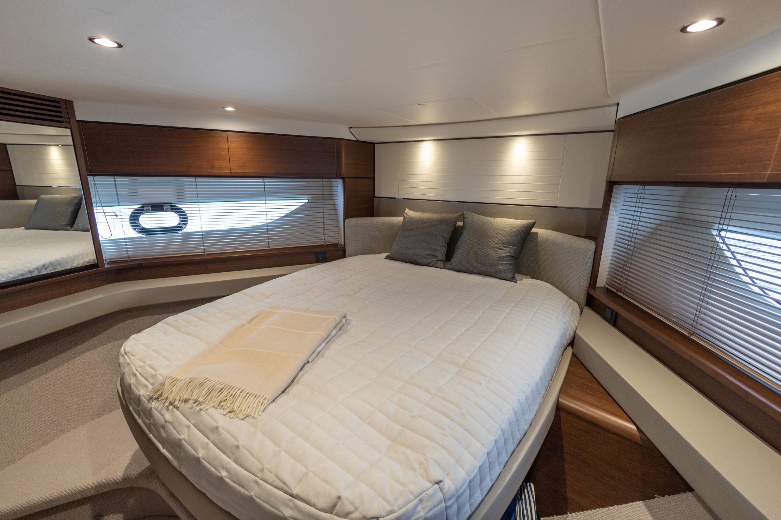 2019 Princess Yachts F55 zu verkaufen (photo 29)
