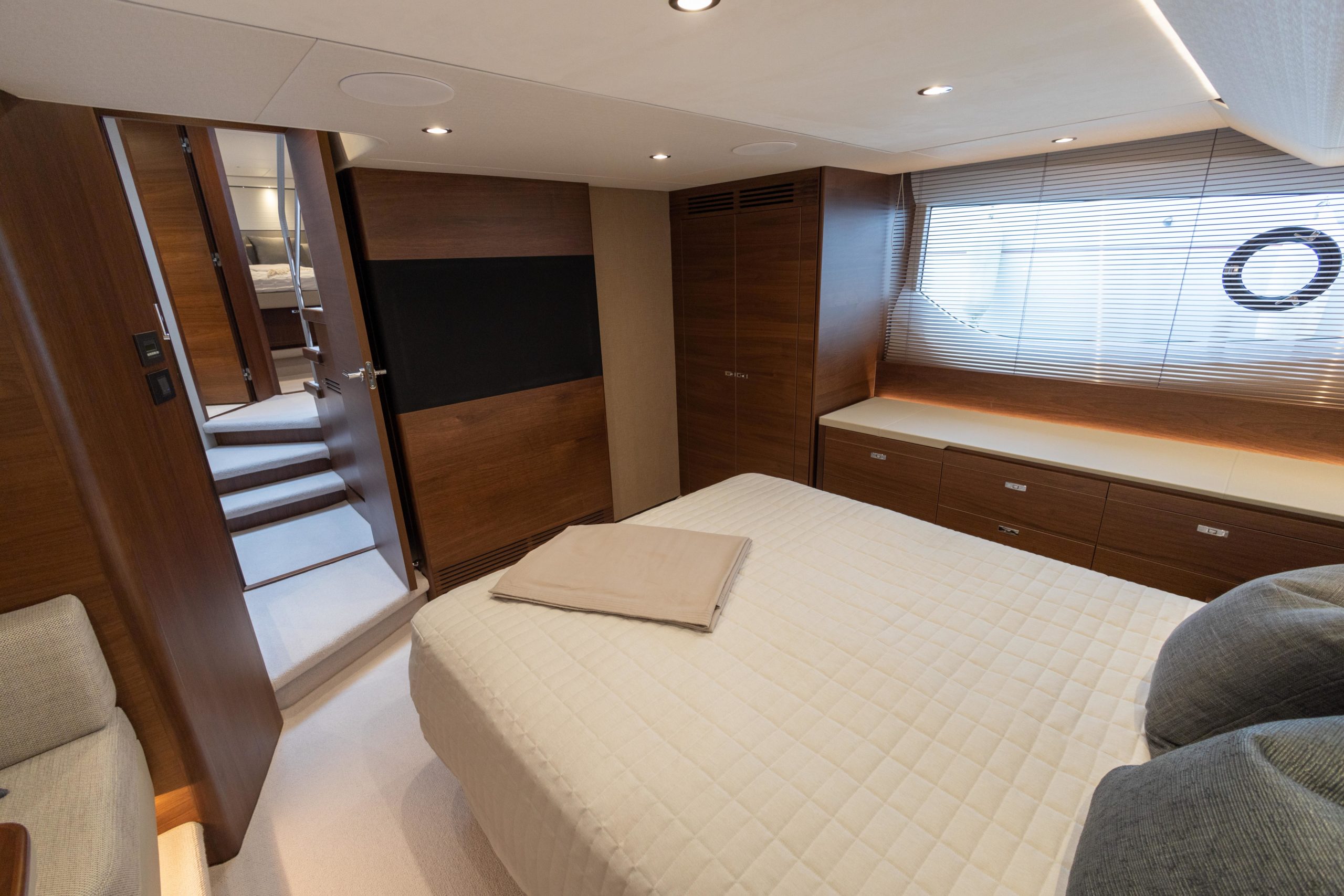 2019 Princess Yachts F55 zu verkaufen (photo 30)