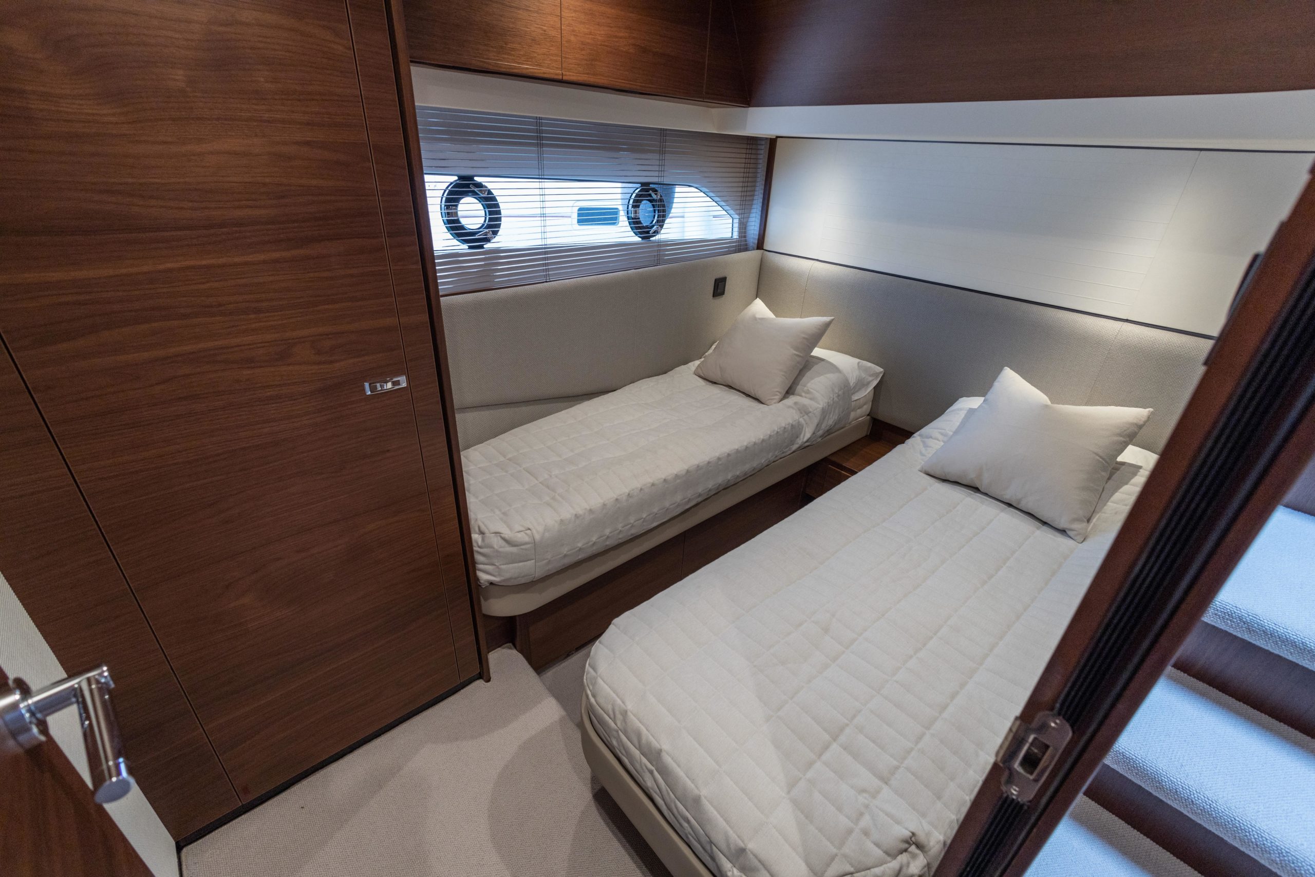 2019 Princess Yachts F55 zu verkaufen (photo 33)