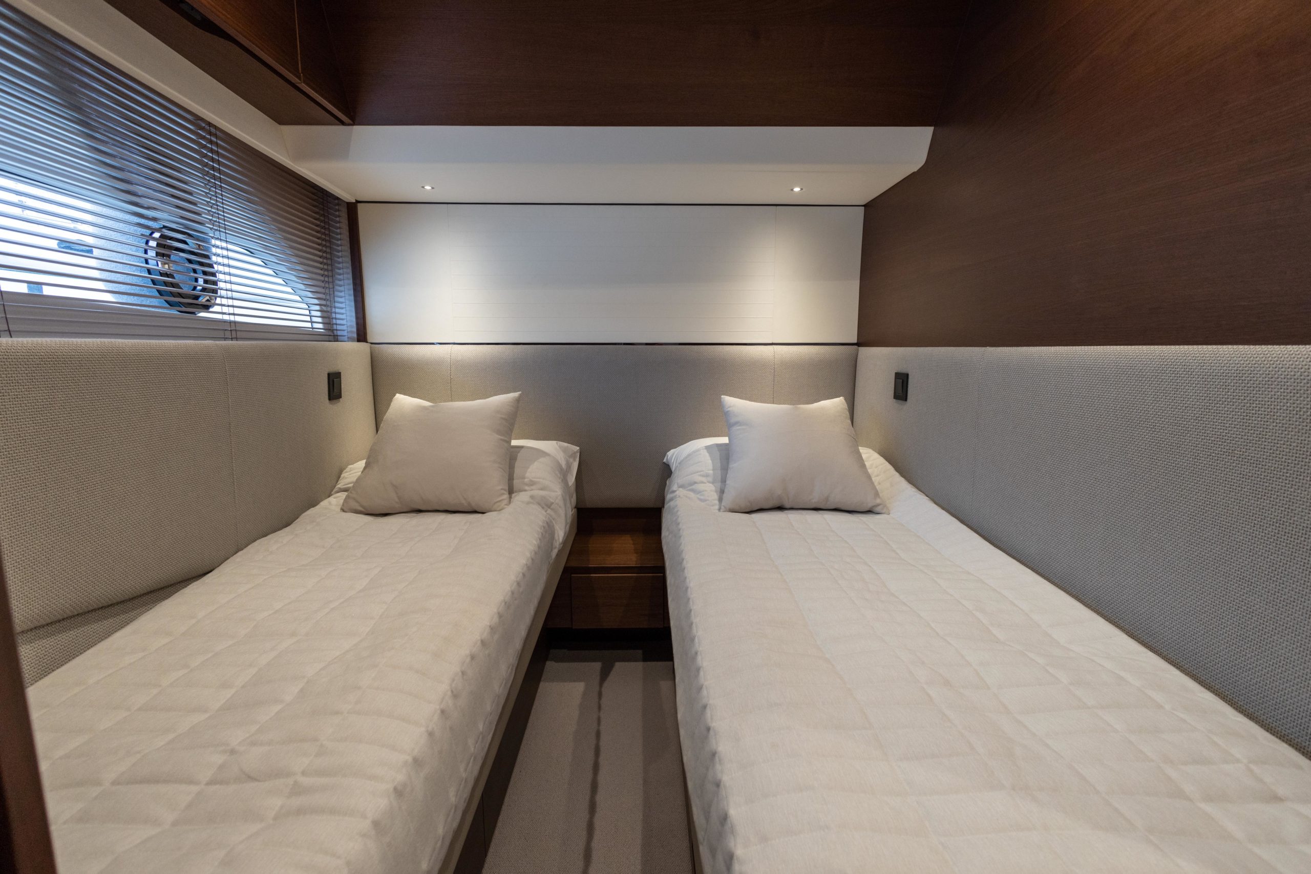 2019 Princess Yachts F55 zu verkaufen (photo 34)