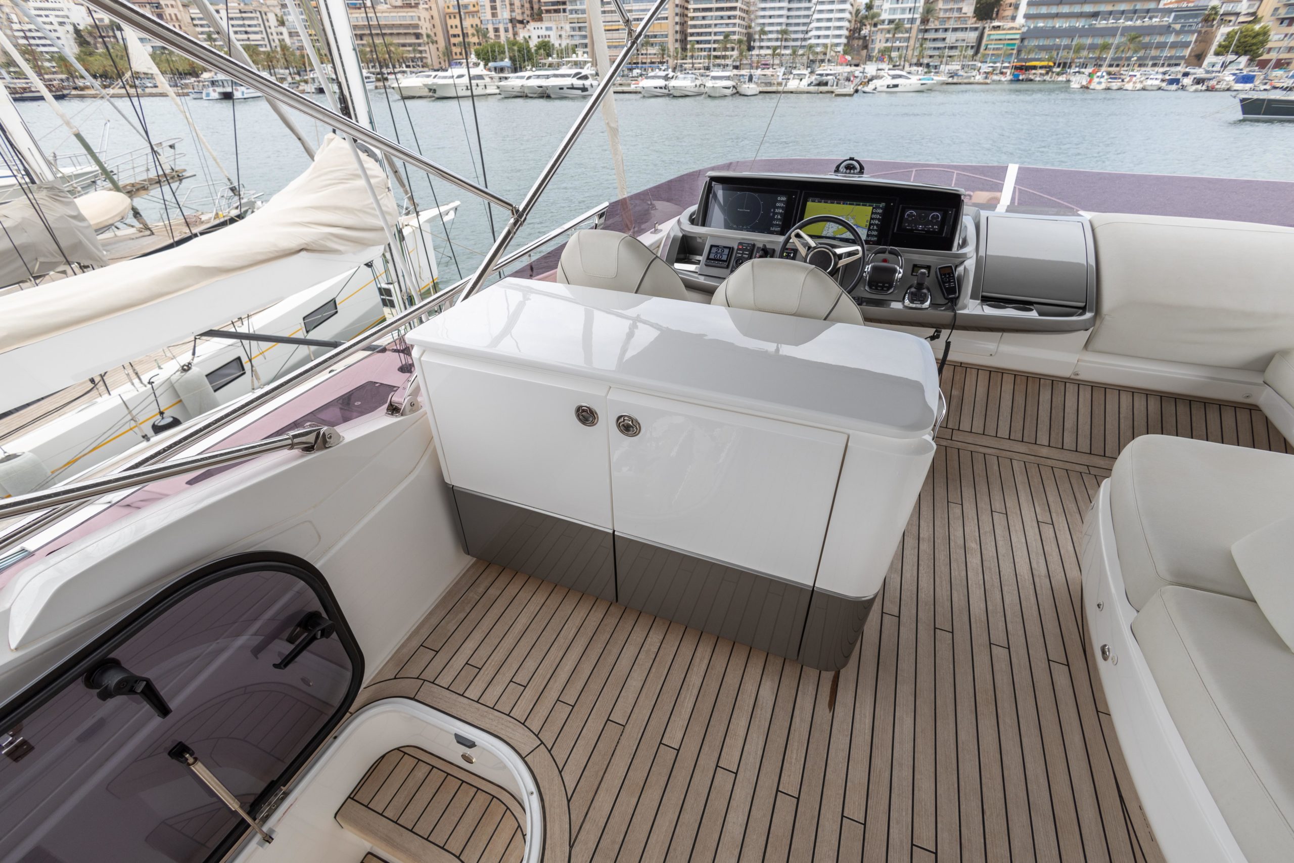 2019 Princess Yachts F55 zu verkaufen (photo 40)
